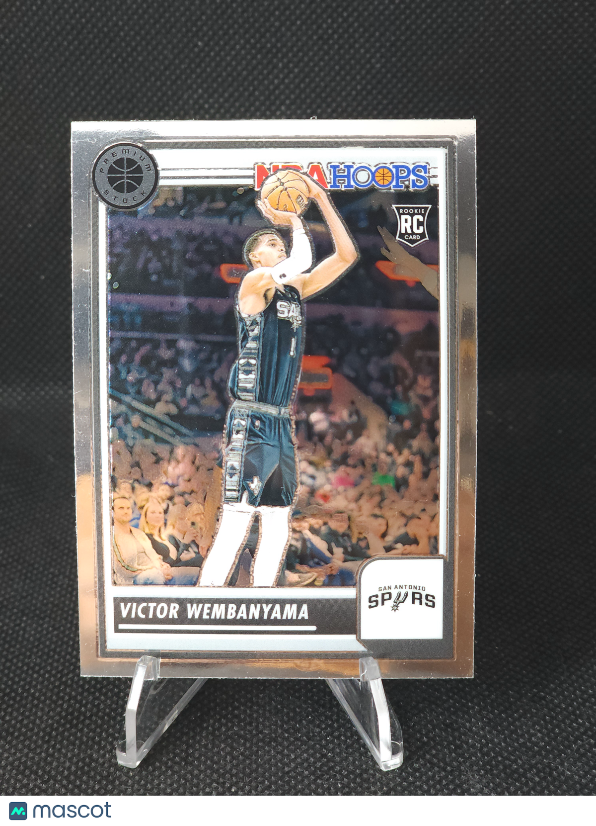 2024 Panini NBA Hoops Premium Stock Victor Wembanyama #108