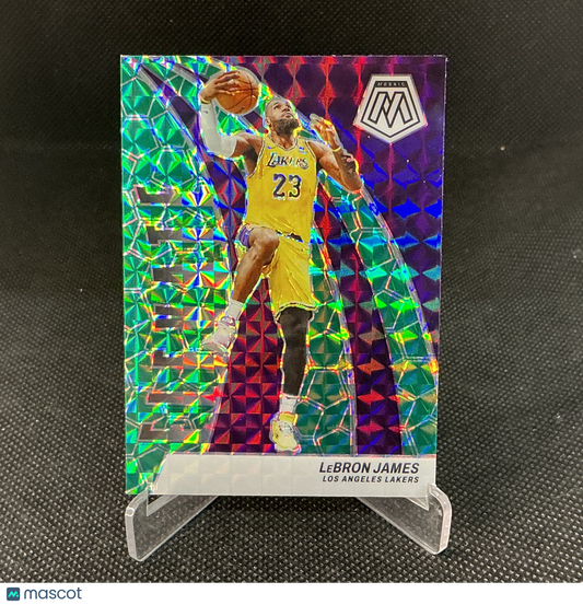 2023 Panini Mosaic LeBron James Elevate Green Prizm #23