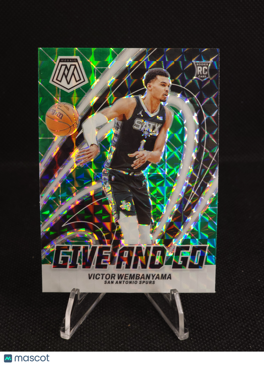 2023 Panini Mosaic Victor Wembanyama Give And Go Green Prizm #12